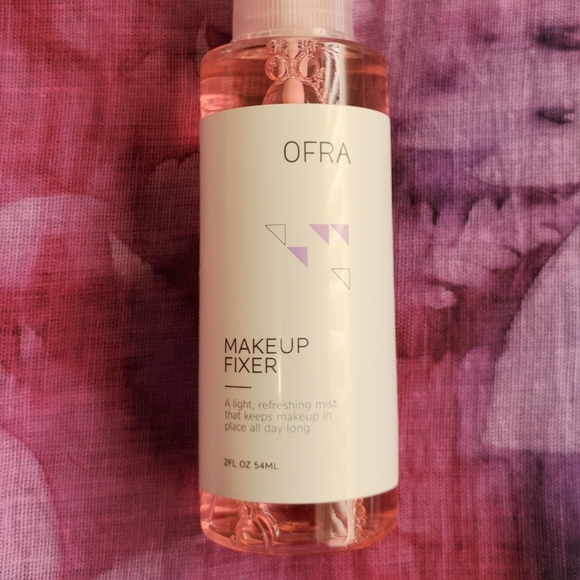 🍓5 for $2O - Ofra Beverly Hills highlighter, Makeup Fixer spray, Mocha lipstick - Picture 2 of 10